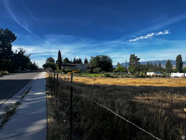 375 N 400 E, Hyde Park, UT 84318 - #3