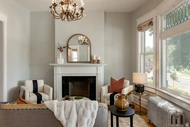 817 E 6th Ave, Salt Lake City, UT 84103 - #2
