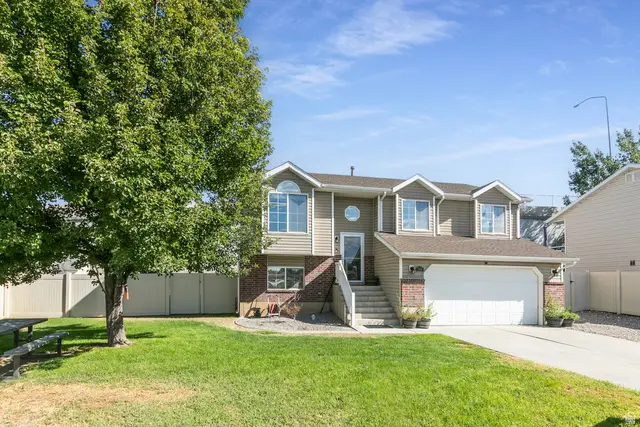 786 N 625 W, Clearfield, UT 84015 - #1