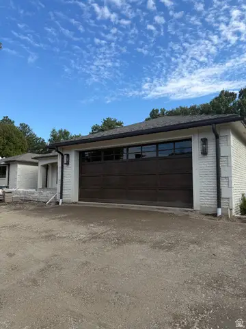 1772 E Countryside Dr, Millcreek, UT 84106 - #3