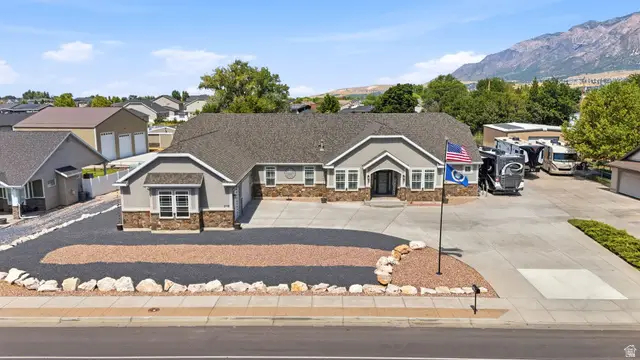 278 E Larsen Ln, Harrisville, UT 84404 - #1