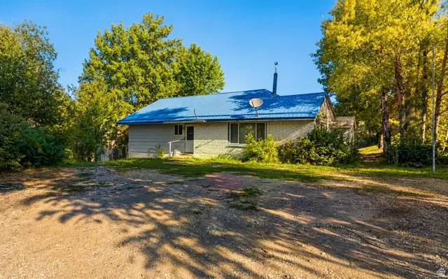 7455 N Capitol Hill Rd, Preston, ID 83263 - #2