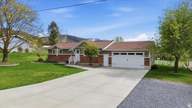 220 E 300 N, Hyde Park, UT 84318 - #2