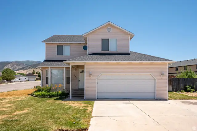 1582 N Cedar Bluffs Blvd, Cedar City, UT 84720 - #1