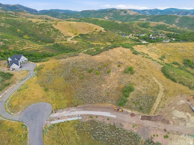 968 N Twin Creek Cir, Salt Lake City, UT 84108 - #3