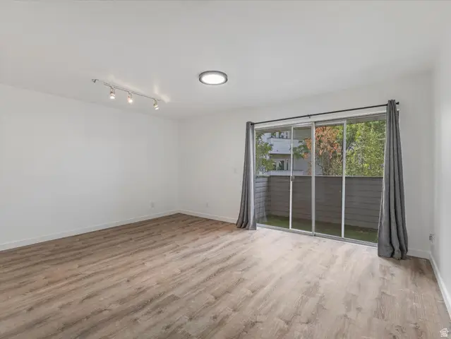 531 S 900 E #A17, Salt Lake City, UT 84102 - #3