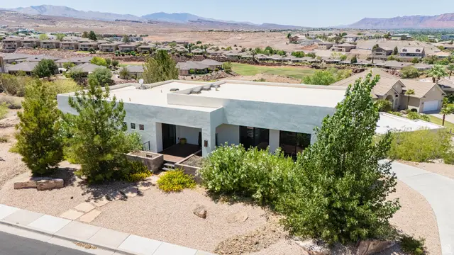 2176 S Southgate Dr, Saint George, UT 84770 - #3