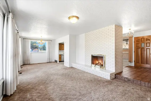 1428 E South Weber Dr, South Weber, UT 84405 - #3