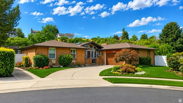 8590 S Snowville Dr, Sandy, UT 84093 - #2