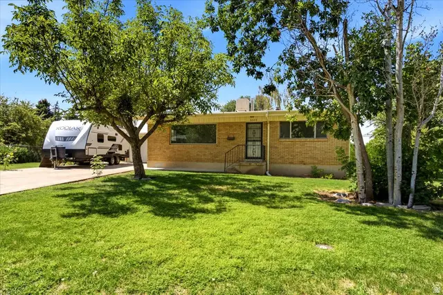 3377 S Fowler Ave E, Ogden, UT 84403 - #2
