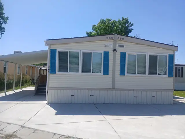 1209 W Meadow Stream Rd #67, West Valley City, UT 84119 - #1