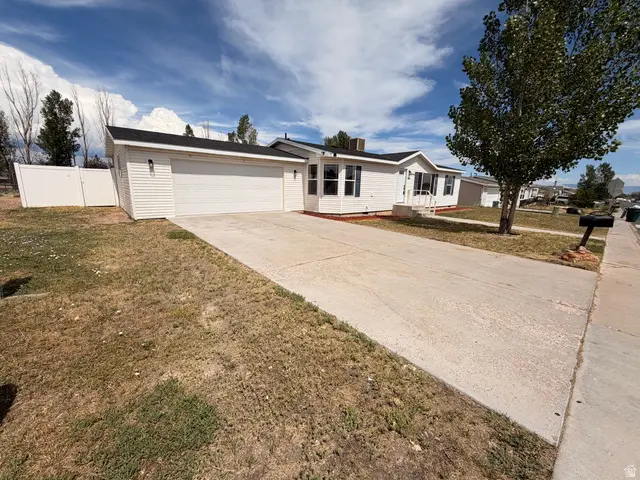 466 W 2000 S, Vernal, UT 84078 - #1