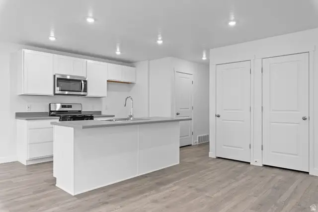 1650 N Black Gold Ave #1371, Tooele, UT 84074 - #3