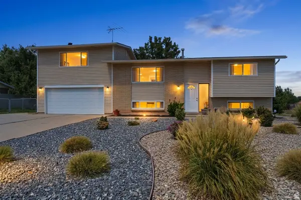 2810 W 7268 S, West Jordan, UT 84084