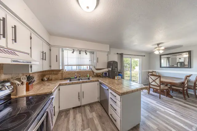 906 N 2300 W, Tremonton, UT 84337 - #3
