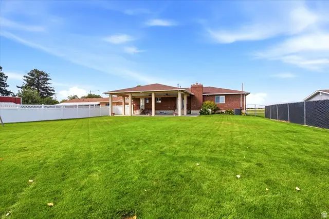 2885 W 700 S, Syracuse, UT 84075 - #3