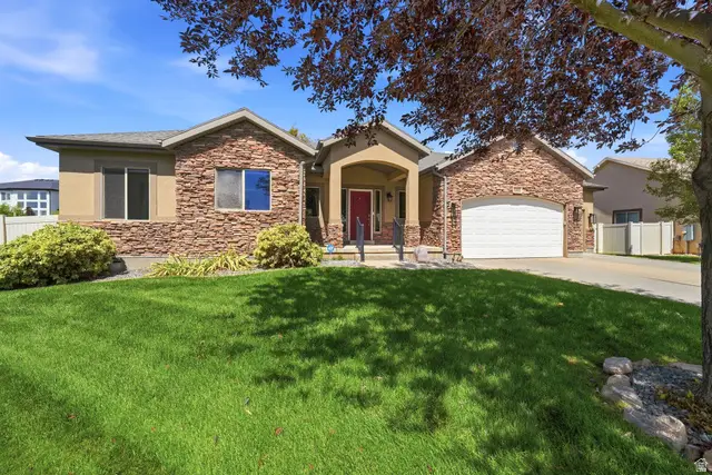 2042 W 2185 S, Woods Cross, UT 84087 - #1