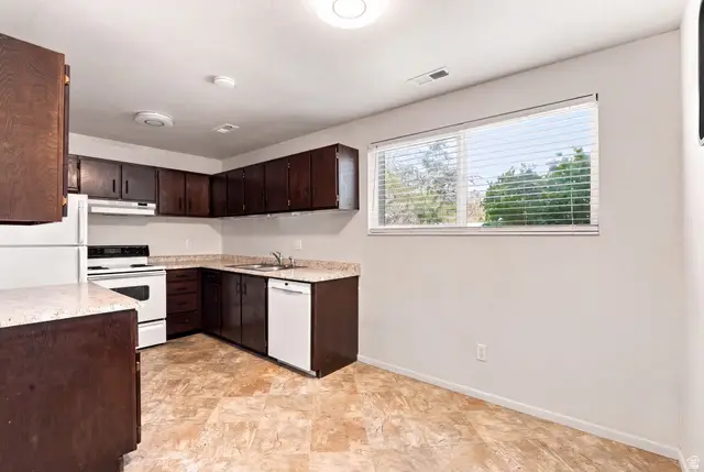 471 E 5600 S #4, Murray, UT 84107 - #1