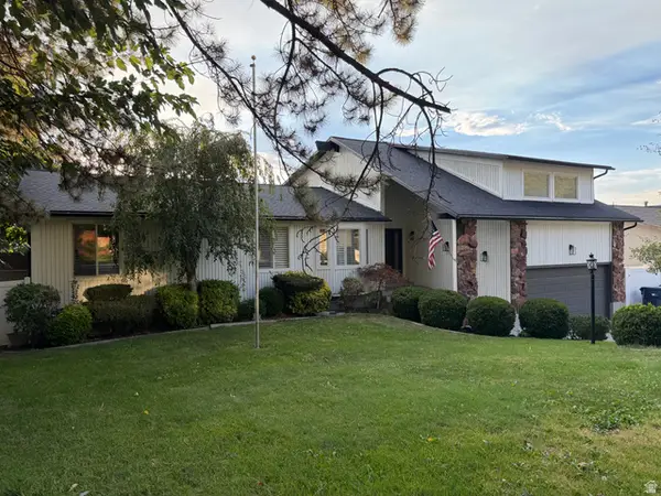 9642 S 2760 E, Sandy, UT 84092