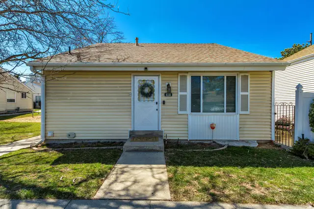4118 S Middlepark Ln, West Valley City, UT 84119 - #2