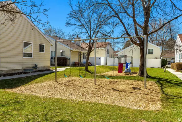 4118 S Middlepark Ln, West Valley City, UT 84119 - #3