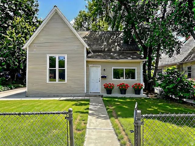 635 E 21st St, Ogden, UT 84401 - #1