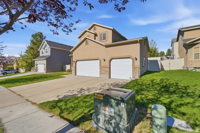 7725 N Willow Ln E, Eagle Mountain, UT 84005 - #3