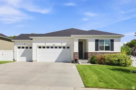 1342 W Autumn Brook Ln, Riverdale, UT 84405 - #1