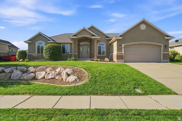 633 W 3600 S, Riverdale, UT 84405 - #3