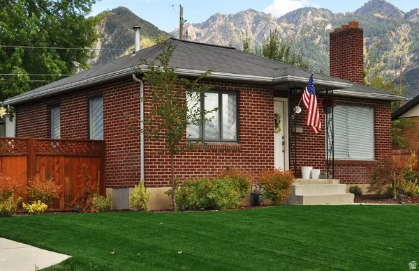 3387 S Plaza Way E, Millcreek, UT 84109