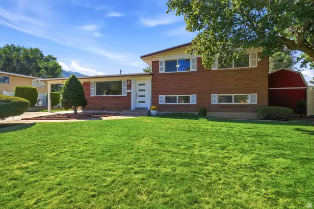 3046 E 7110 S, Cottonwood Heights, UT 84121 - #1