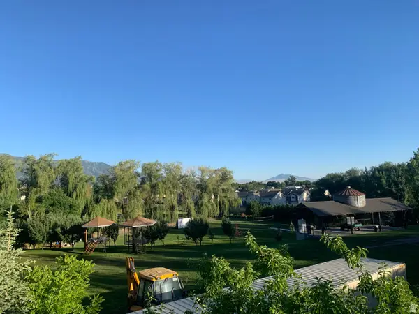200 W Main, Hyrum, UT 84319