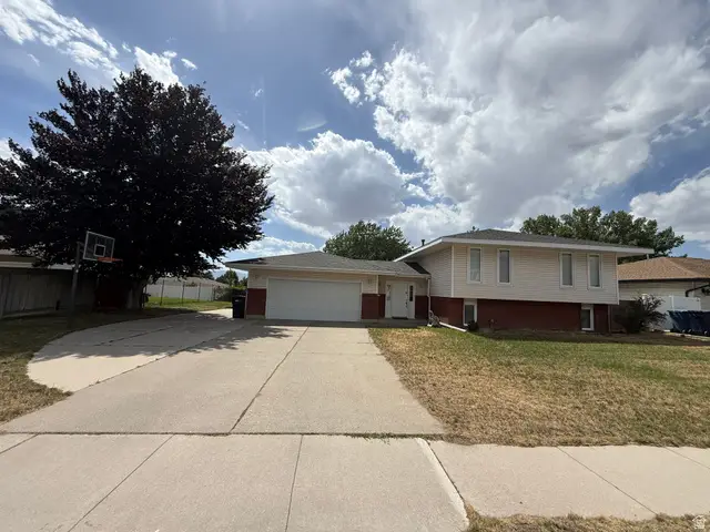 10802 S Jason Dr, Sandy, UT 84094 - #1