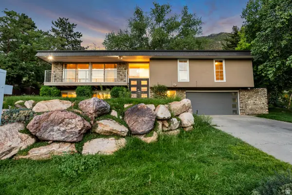 4845 S Bron Breck St, Holladay, UT 84117