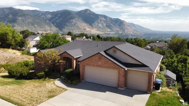 527 E 3575 N, North Ogden, UT 84414 - #1