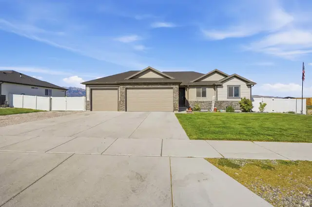 150 S Mustang Ridge Rd, Grantsville, UT 84029 - #1