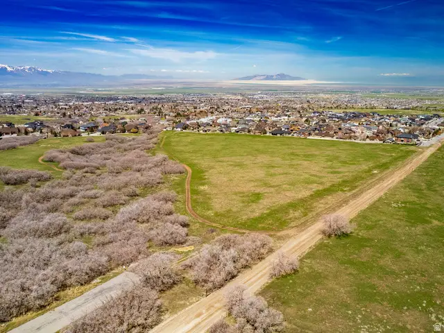 1348 E Cassity Dr S, Tooele, UT 84074 - #2