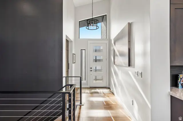 6260 E Hawks Ln, Huntsville, UT 84317 - #3