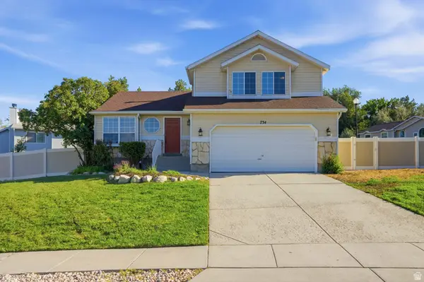 734 W Sweet Meadow Ln S, Sandy, UT 84070