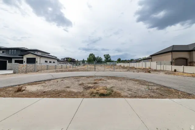 10788 S Lees Dream Dr W #214, South Jordan, UT 84095 - #2