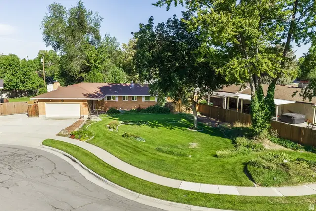 6284 S Jamestown Cir, Murray, UT 84121 - #1