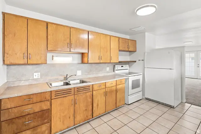1106 W 450 N, Provo, UT 84601 - #2