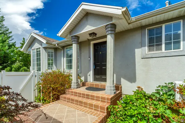 994 S Slate Canyon Dr E, Provo, UT 84606 - #3