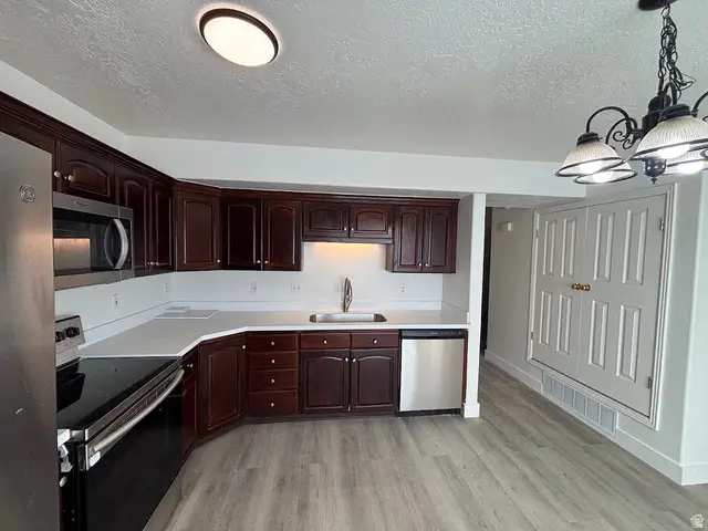 914 N Main, Orem, UT 84057 - #3