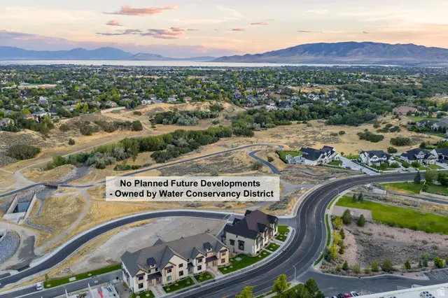 1626 E Center Pointe Dr #1626, Lehi, UT 84043 - #2