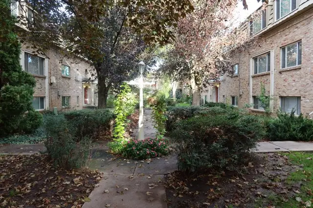 2220 E Murray Holladay Blvd S #136, Holladay, UT 84117 - #2