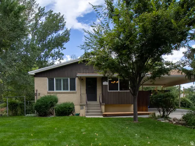 6192 S Vinecrest Dr E, Murray, UT 84121 - #1