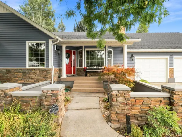 568 E Center St, Providence, UT 84332 - #3