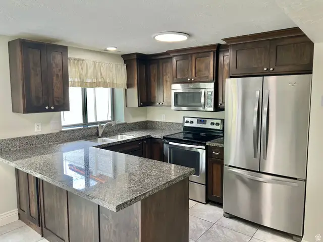 720 N 350 W, Kaysville, UT 84037 - #2