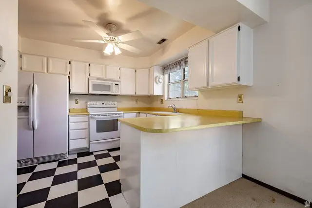 3000 E Kennedy Dr S #2, Salt Lake City, UT 84108 - #3